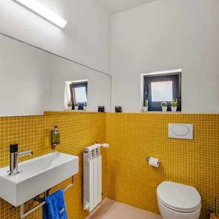 Spacious And Elegant !!