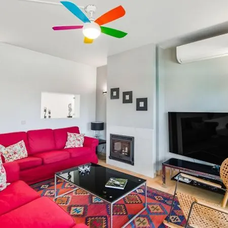 Spacious And Elegant !! 3*